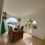 Tranquila Villa Orzola